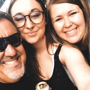 Meet your Posher, Gia